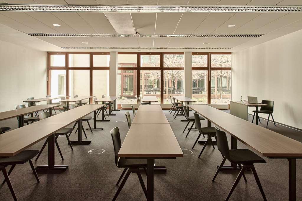 Bold Campus 호텔 코니그스테인임타누스 시설 사진